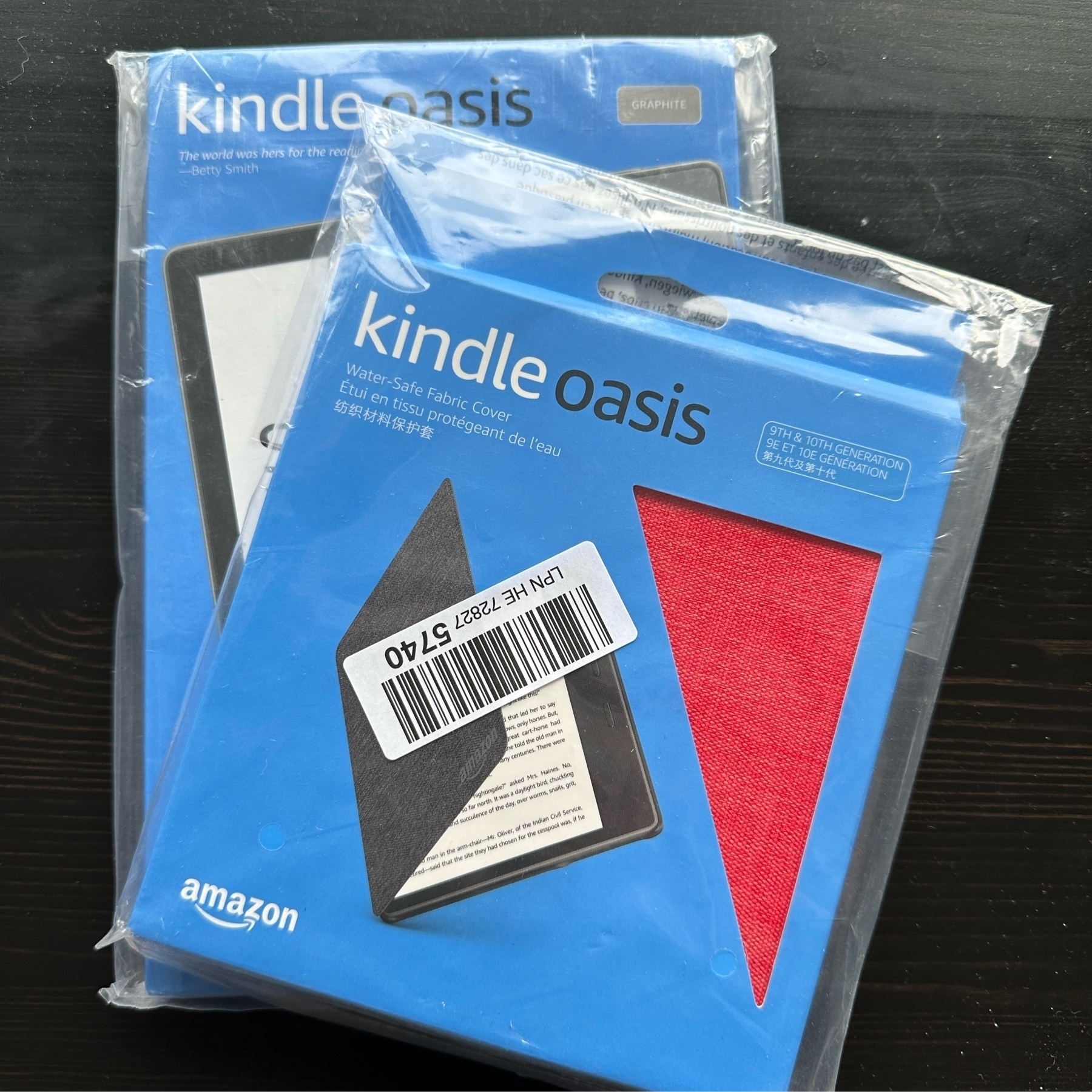 amazon kindle oasis and a cover for it